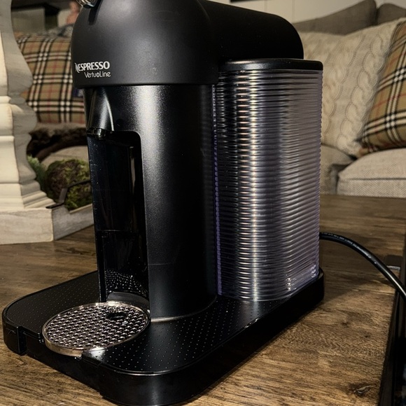Nespresso Vertuo Line Matte Black Coffee Maker and Espresso Maker - Picture 4 of 16